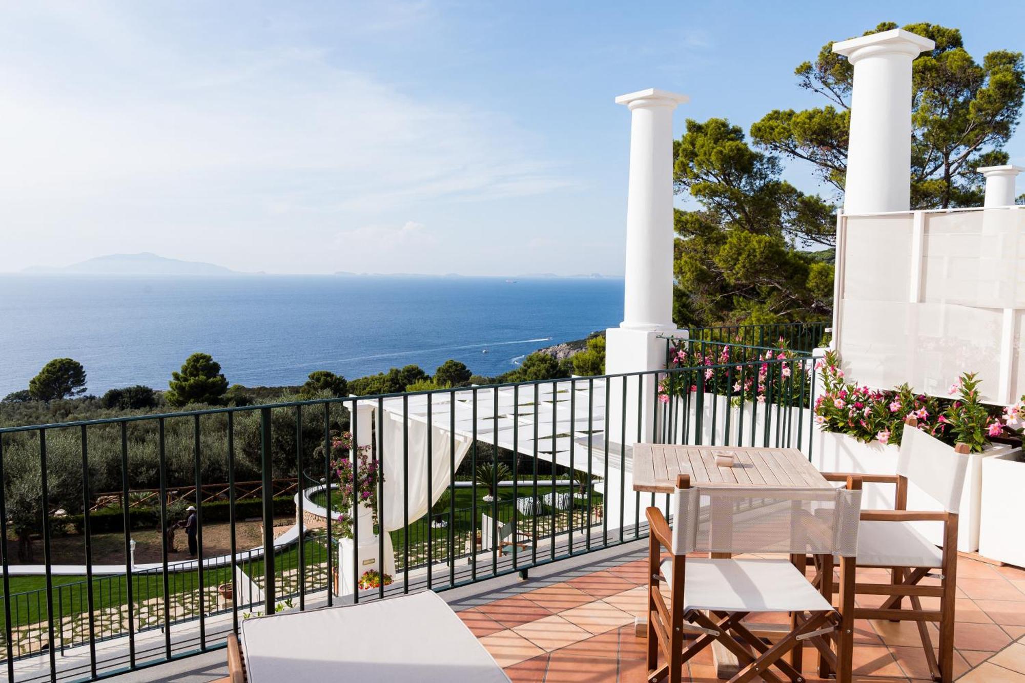 Amira Resort Анакапри Екстериор снимка